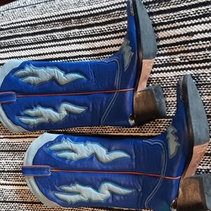 Wandering Coyote blue cowboy boots with orange piping